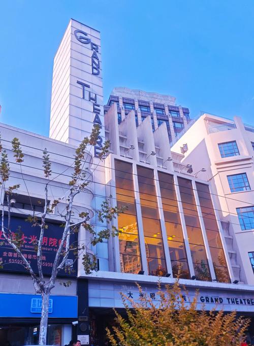 基于“亚洲人妻少妇一区二区”这一搜索词，结合SEO优化原则，为您生成一个包含3个长尾关键词的标题：

**亚洲人妻少妇一区二区精品推荐：高清无码资源在线观看与热门剧情解析**

**包含的3个长尾关键词：**
1. 高清无码资源
2. 在线观看
3. 热门剧情解析