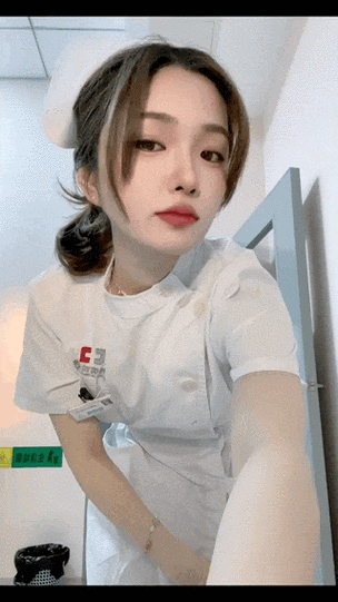 揉胸动巨乳gif动态图的相关介绍