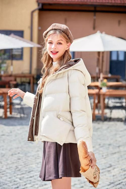 女生下面分泌物发黄有异味不痒的相关介绍