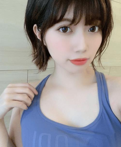性欧美大战久久久久久久一区二区的相关介绍