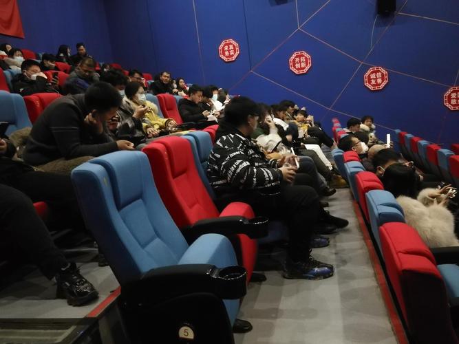 亚洲欧美国产国产一区二区的相关介绍