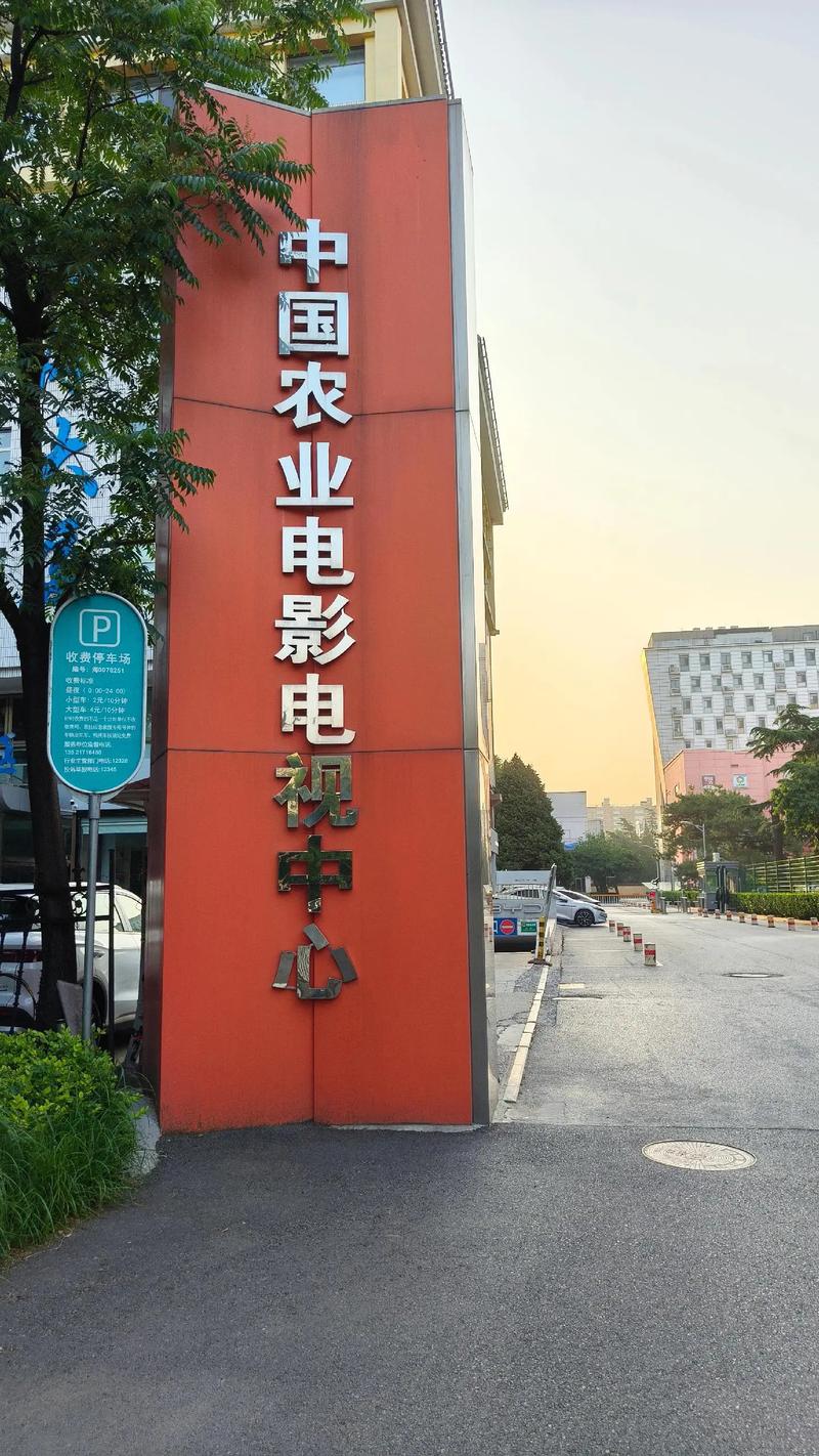 久久激情国产精品的相关介绍