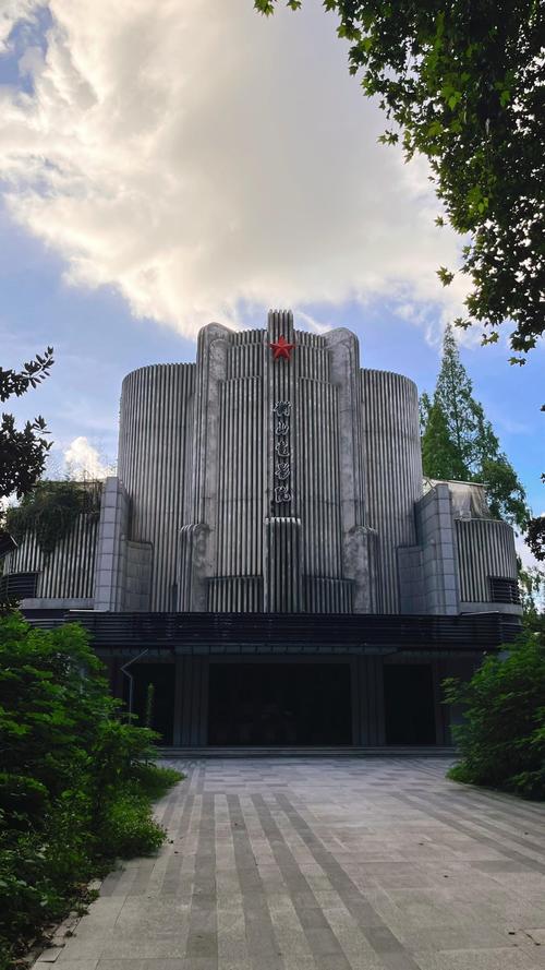 一发影院理伦大全：2025最新影片分类指南与热门推荐（在线观影技巧 / 影视解析合集 / 理论片收藏清单）