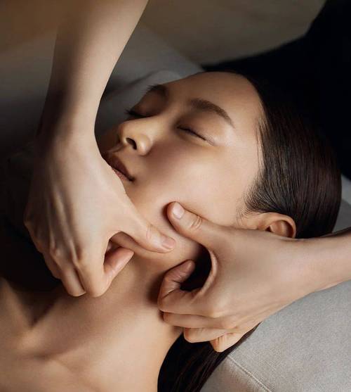 东京精油按摩4 | 体验正宗日式精油SPA、深层放松与专业指压技法