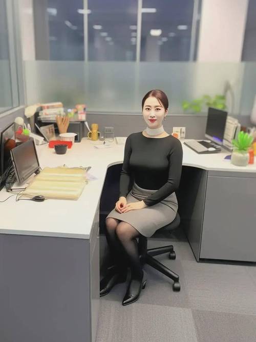 禁止18岁以下在线观看的相关介绍